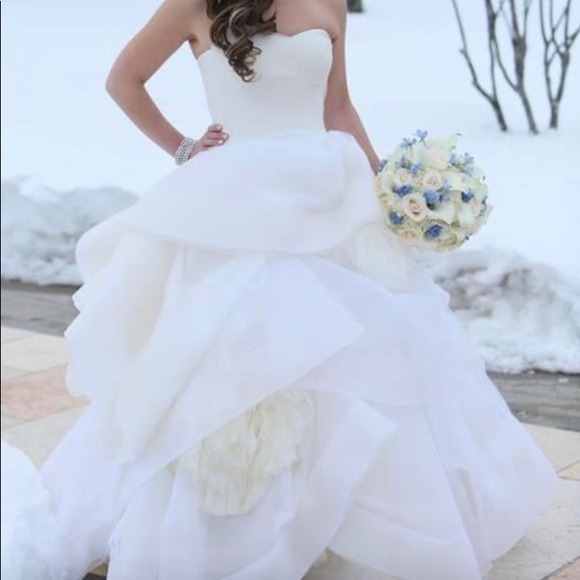 Vera Wang ‘Katherine’ Dress! - Picture 7 of 7